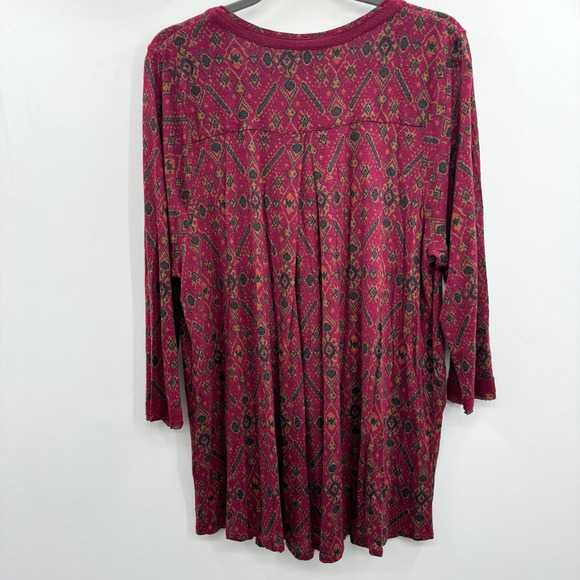Lucky Brand Boho Aztec Print V-Neck Top Sz 3X Red Multi Rayon Casual Office - Picture 2 of 10